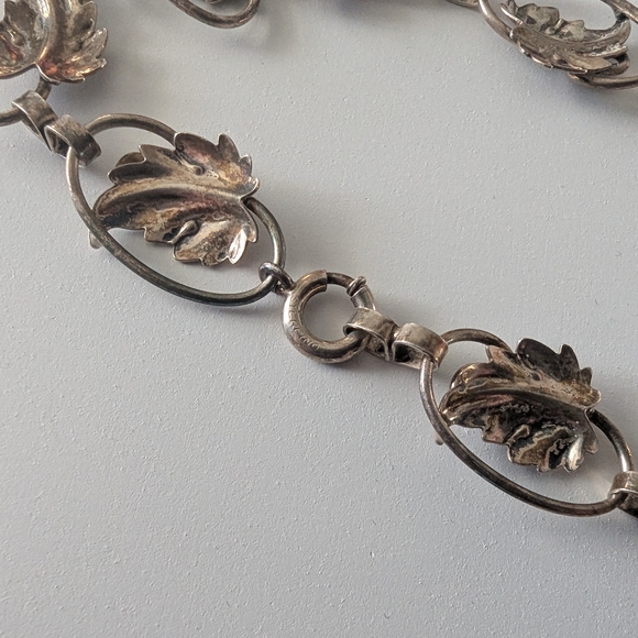 Vintage Danescraft Sterling Silver Leaf Choker - Picture 4 of 5